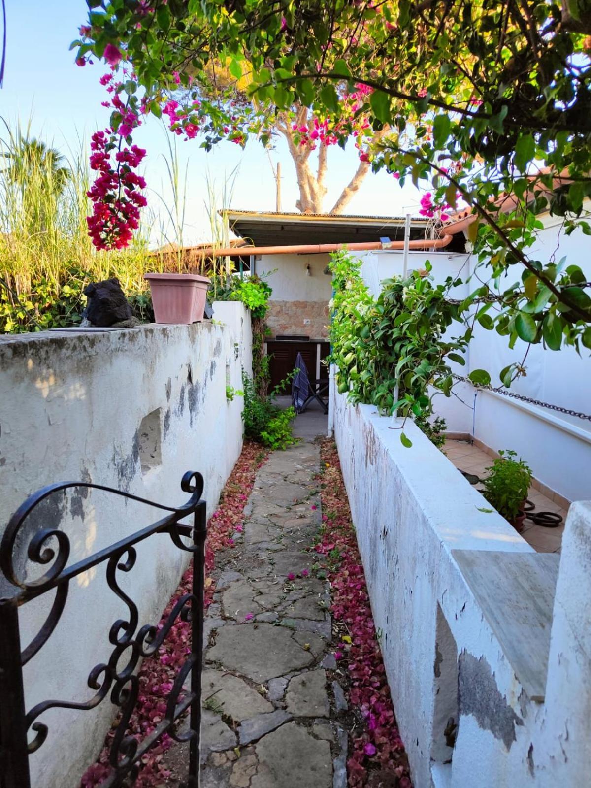 Residence Vulcano Cottage Esterno foto